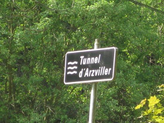 indication du Tunnel